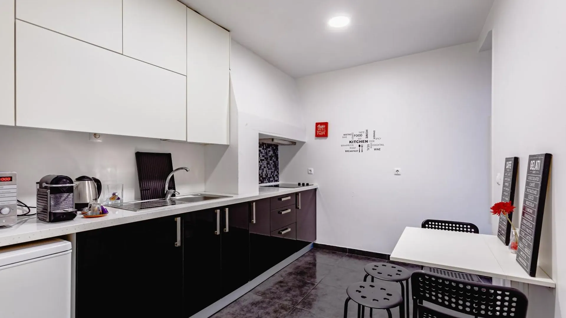 Visit Lisbon 4Fun - Anjos Apartment Portekiz